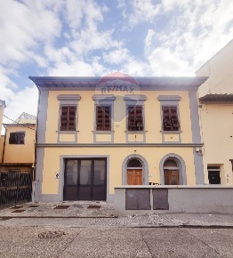 Foto Ufficio in Via Reginaldo Giuliani, Firenze Castello di 22 m²