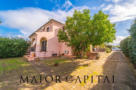 Foto Villa a schiera in Via dei Giudicati, San Teodoro Centro di 125 m²