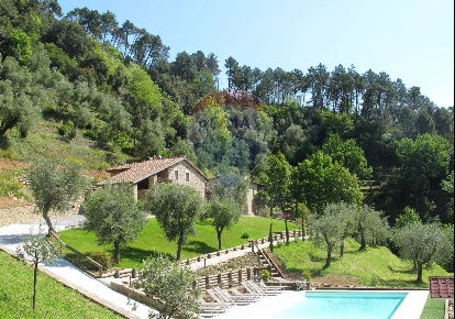 Foto Villa singola in Localita' Campodori, Pescaglia di 220 m² in vendita