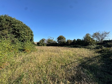 Foto Terreno residenziale in Via Togliatti, Cermenate di 4100 m² in vendita