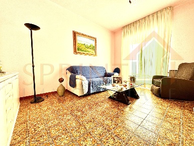 Foto Appartamento in via pesce, Monopoli di 82 m² con 3 locali in vendita