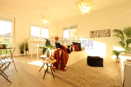 Foto Appartamento in Via Giovanni Picutti, Vicenza con 6 locali in vendita