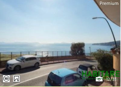 Foto Appartamento a Napoli Posillipo di 200 m² con 6 locali in vendita