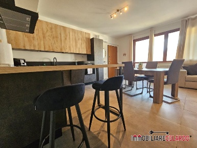 Foto Appartamento a Colle di Val d'Elsa Colle Bassa, Via Gramsci di 78 m²