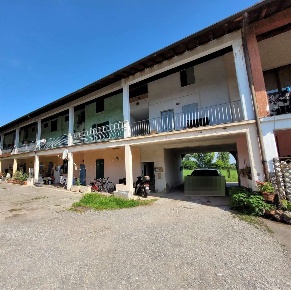 Foto Case indipendenti in Via Beroa, Martinengo Cortenuova Di Sopra