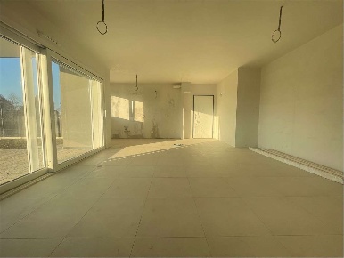 Foto Appartamento in Via Ariosto, Cadorago Cadorago Caslino Al Piano