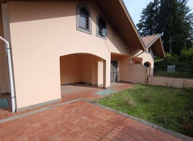 Foto Villa unifamiliare in Via delle Ortensie, Rocca di Papa Centro