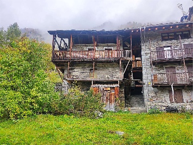 Foto Rustico in località Niel, Gaby di 150 m² con 5 locali in vendita