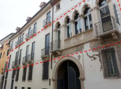Foto Appartamento in Contrà Santi Apostoli, Vicenza Centro Storico all'asta