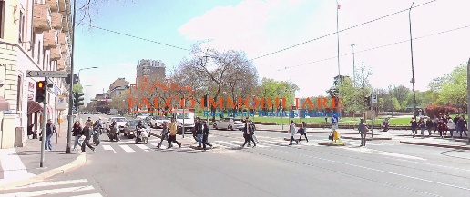 Foto Attività commerciale in Corso XXII Marzo, Milano Cadore di 230 m²