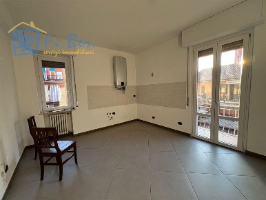 Foto Appartamento in Via Monza, Pioltello Centro di 70 m² con 3 locali