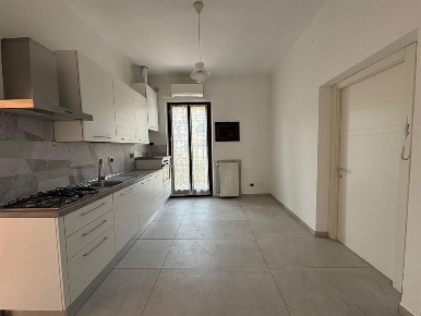 Foto Appartamento a Moncalieri di 85 m² con 4 locali in affitto