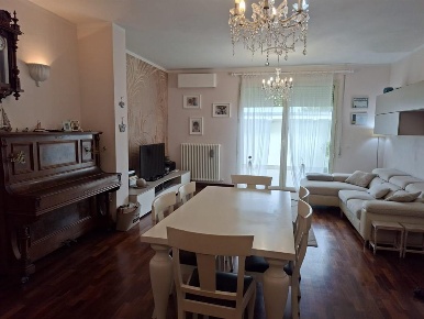 Foto Attico a Ravenna di 135 m² con 5 locali in vendita