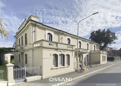 Foto Appartamento in VIA ORIANI, Faenza di 144 m² in vendita