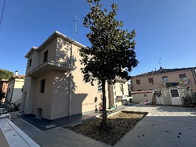 Foto Villa unifamiliare in Via P. Liverani 6, Imola Cappuccini, Montericco