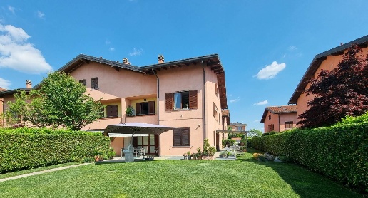 Foto Appartamento in via Cesare Battisti  16, Verderio Verderio Inferiore