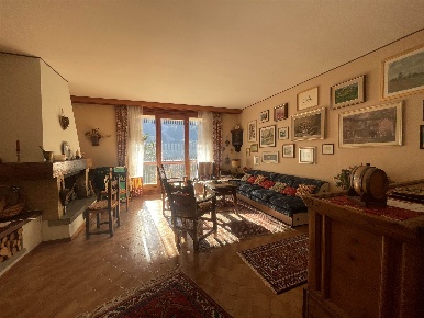 Foto Appartamento in VIA CREGNEDUL  1, Chiusaforte Sella Nevea di 96 m²