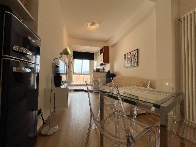 Foto Appartamento in via Battisti 8, Viareggio Centro di 65 m² con 3 locali