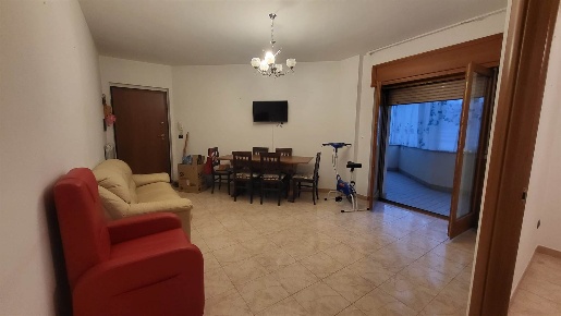 Foto Appartamento in via trieste, Montalto Uffugo Settimo di 101 m²