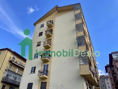 Foto Appartamento a Potenza Centro di 126 m² con 5 locali in vendita