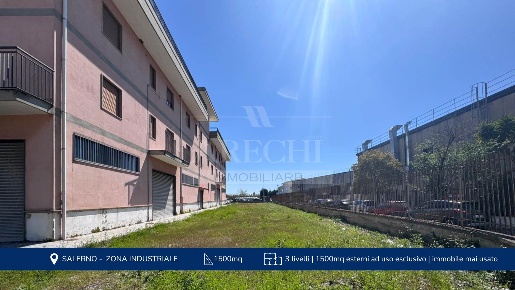 Foto Capannone industriale a Salerno Zona Industriale - San Leonardo