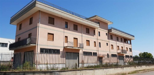 Foto Capannone industriale a Salerno Zona Industriale - San Leonardo