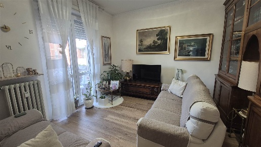 Foto Appartamento a Piacenza Dante - Cheope di 97 m² con 5 locali