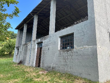 Foto Rustico a Farini di 255 m² con 3 locali in vendita