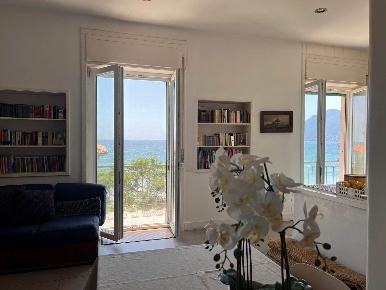 Foto Appartamento a Salerno Torrione di 140 m² con 4 locali in affitto