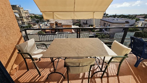 Foto Appartamento in Viale dei Giardini, Agrigento di 100 m² con 3 locali