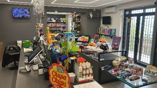 Foto Attività commerciale in Via Colle Campano 16, Boville Ernica di 84 m²