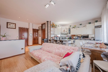 Foto Appartamento in VIA CA MORO, Cittadella Centro di 115 m² con 5 locali