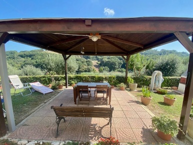 Foto Casa indipendente in delle acacie, San Giacomo degli Schiavoni