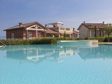 Foto Appartamento in Via Giovanni Paolo II 8, Castelnuovo del Garda