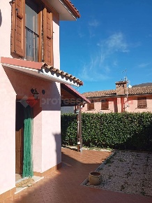 Foto Villa unifamiliare in Via Fonte San Pietro snc, Rocca di Botte Centro