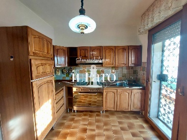 Foto Villa bifamiliare a Viareggio Torre del Lago di 120 m² con 10 locali