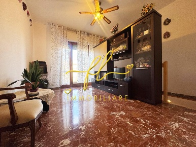 Foto Appartamento a Collesalvetti di 134 m² con 5 locali in vendita
