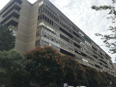 Foto Appartamento a Pieve Emanuele Centro di 148 m² con 5 locali in vendita