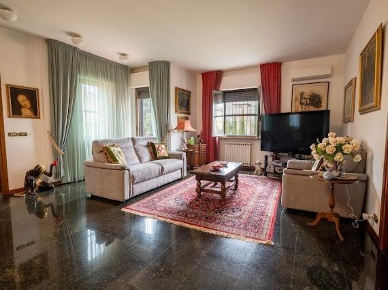 Foto Villa a schiera a Altopascio Altopascio Centro di 200 m² con 4 locali