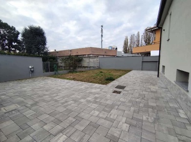 Foto Villa singola in Via Torino 79, Bareggio di 137 m² con 3 locali