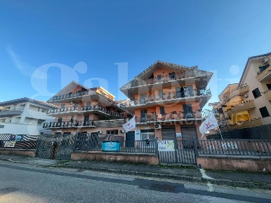 Foto Appartamento in Capitano Alberto Bizzarri, Calvi Risorta di 116 m²