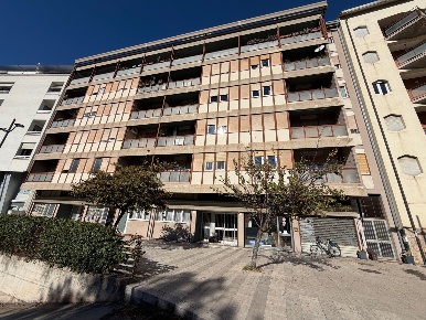 Foto Appartamento in Via Appartamento in Via Guglielmi 17, Terni di 100 m²