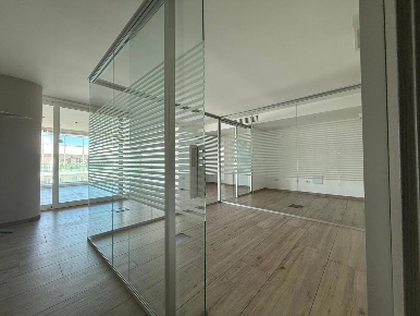 Foto Ufficio in Via Del Platano 2, Cagliari Piazza Giovanni XXIII di 168 m²