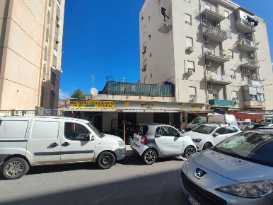 Foto Magazzino in Via Vincenzo Vitali 11/-13, Palermo Montegrappa di 120 m²
