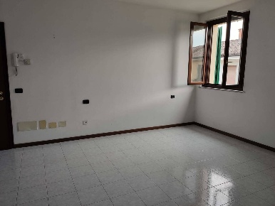 Foto Appartamento in Via Roma 9, Ossago Lodigiano di 38 m² con 1 locali