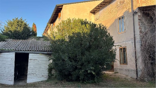 Foto Rustico in Via Messedaglia, Villafranca di Verona di 200 m² in vendita