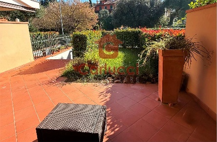 Foto Appartamento a Montecatini-Terme di 184 m² con 10 locali in vendita