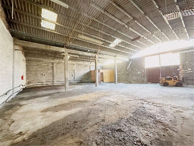 Foto Capannone industriale in via delle ville  493, Capannori di 500 m²