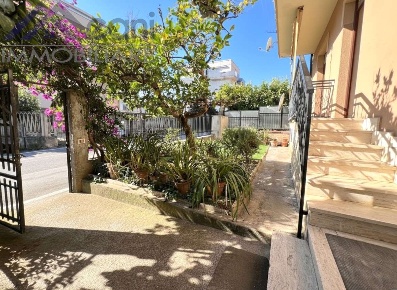 Foto Appartamento in VIA MOILAOSTRINI, Pietra Ligure Centro di 66 m²