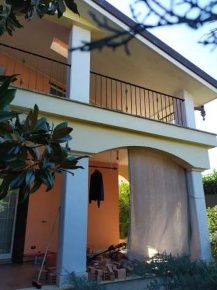 Foto Villa unifamiliare in Colle Santo Stefano, Valmontone di 196 m²